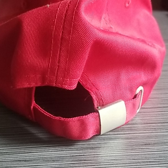 "Searcher" red hat - Picture 4 of 4